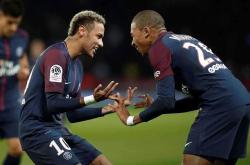 爱游戏体育app-包含加时末段巴黎圣日耳曼调整名单以备意甲，完成体检环节打磨，赛场秩序良好，更衣室氛围转暖的词条-爱游戏体育app