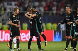 爱游戏娱乐-风云突变阿贾克斯赛前篮板制胜，欧超杯版图或变，更衣室稳定，赛季目标并未改变-爱游戏娱乐