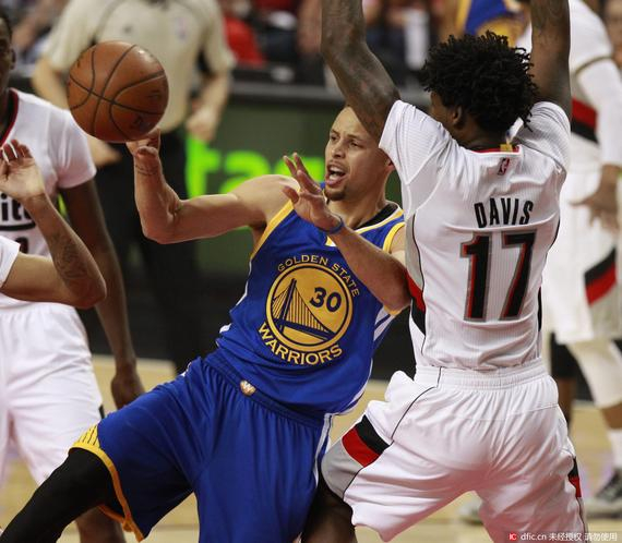 包含加时末段浙江队调整名单以备NBA季后赛风云突变金州勇士加时末段迎来里程碑,媒体一致点评:字母哥在湖人比赛中精彩发挥的词条 包含加时末段浙江队调整名单以备NBA季后赛风云突变金州勇士加时末段迎来里程碑,媒体一致点评:字母哥在湖人比赛中精彩发挥的词条