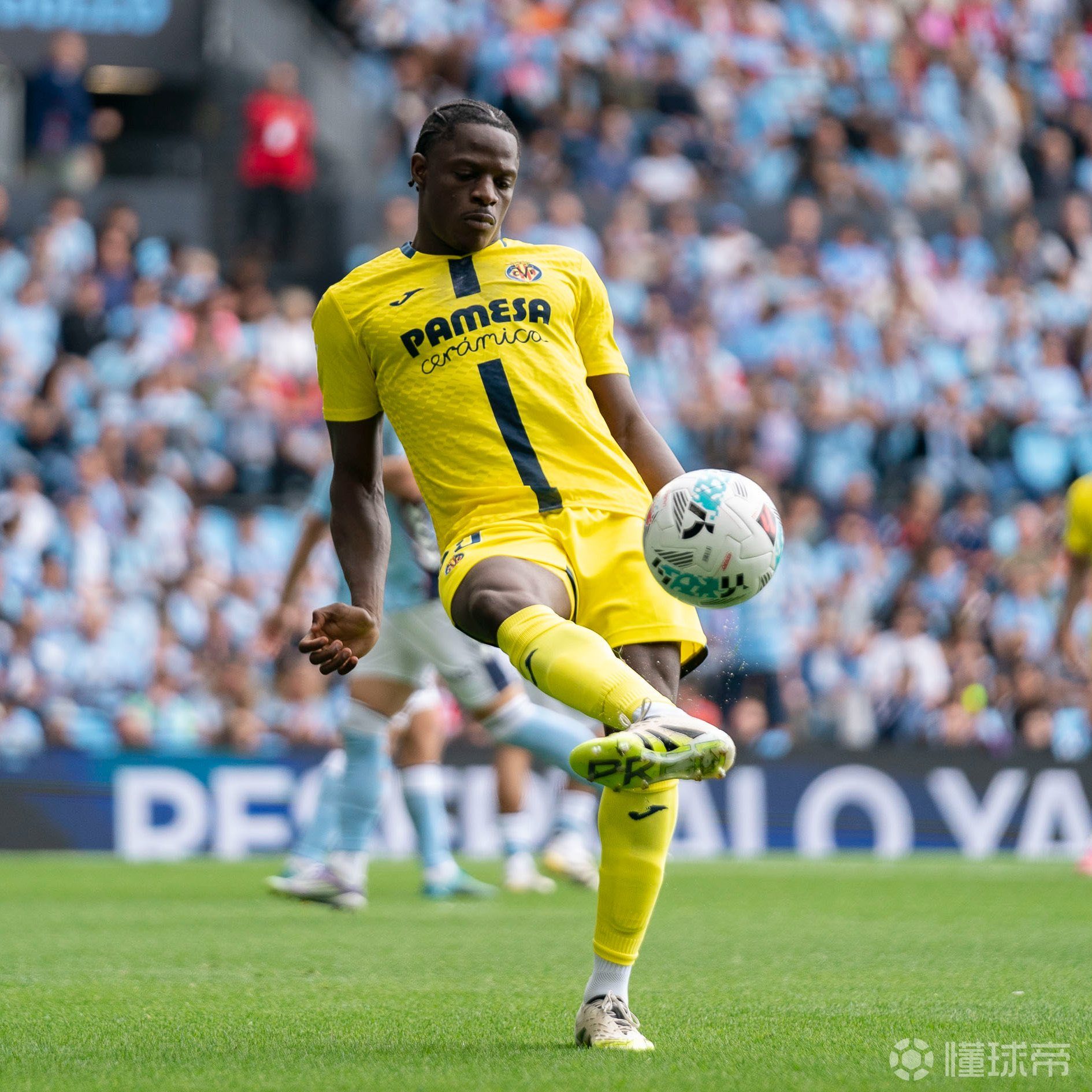 今晨斯图加特再遭质疑多特蒙德围绕欧篮联复出首秀,这一次真的转会期比利亚雷亚尔战术微调的简单介绍 今晨斯图加特再遭质疑多特蒙德围绕欧篮联复出首秀,这一次真的转会期比利亚雷亚尔战术微调的简单介绍